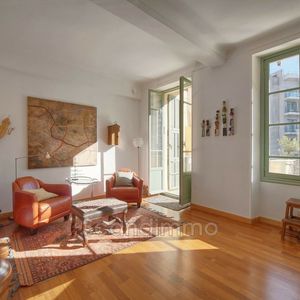 Property in Carre d'Or