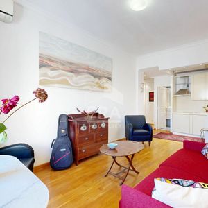 Property in Carre d'Or