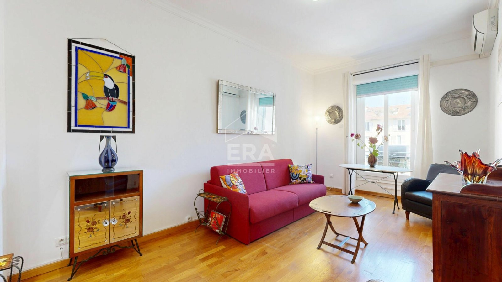 Property photo in Carre d'Or