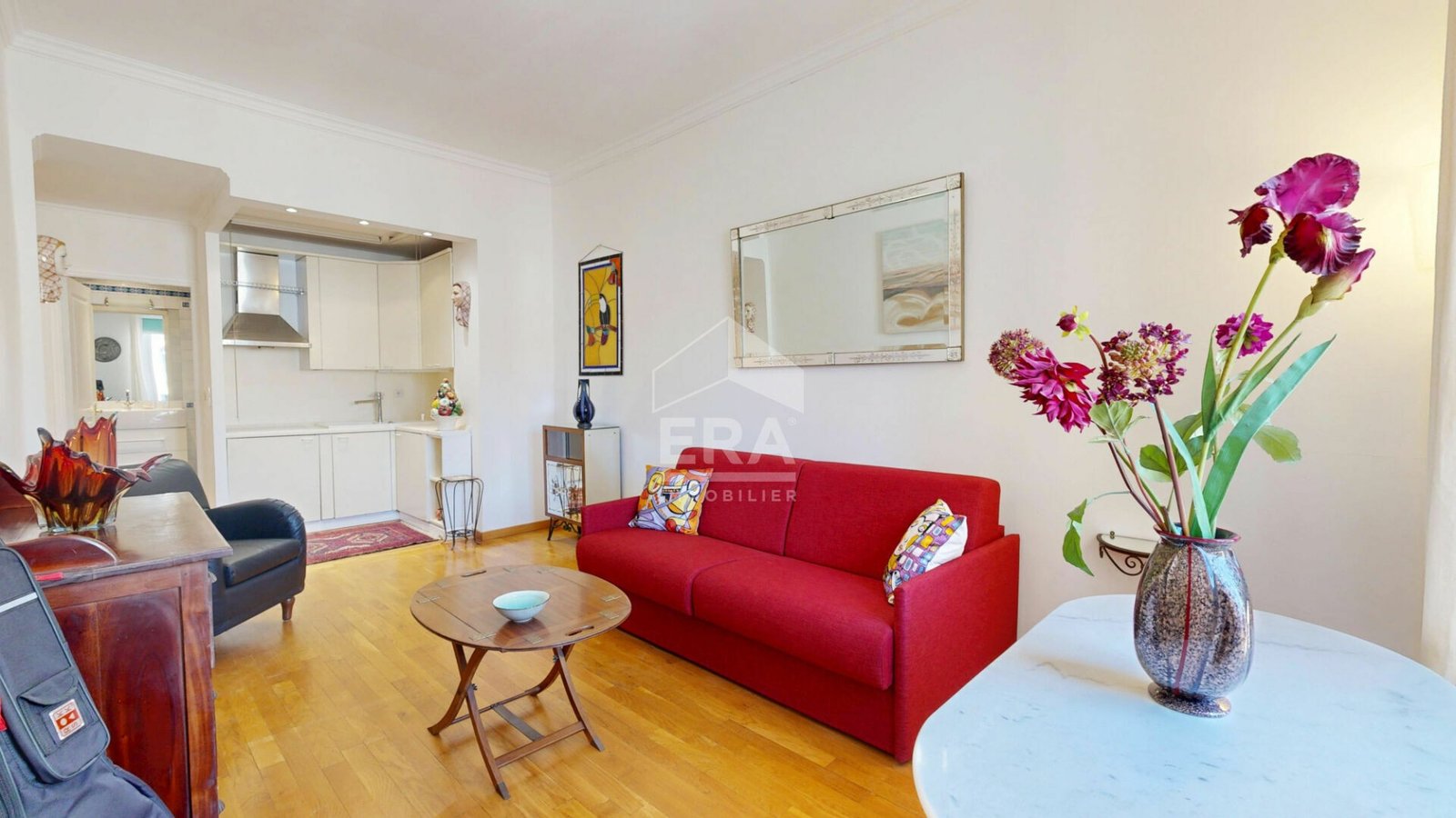 Property photo in Carre d'Or