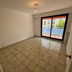 Property in Carre d'Or