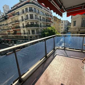 Property in Carre d'Or