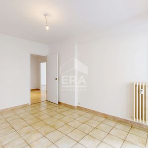 Property in Carre d'Or