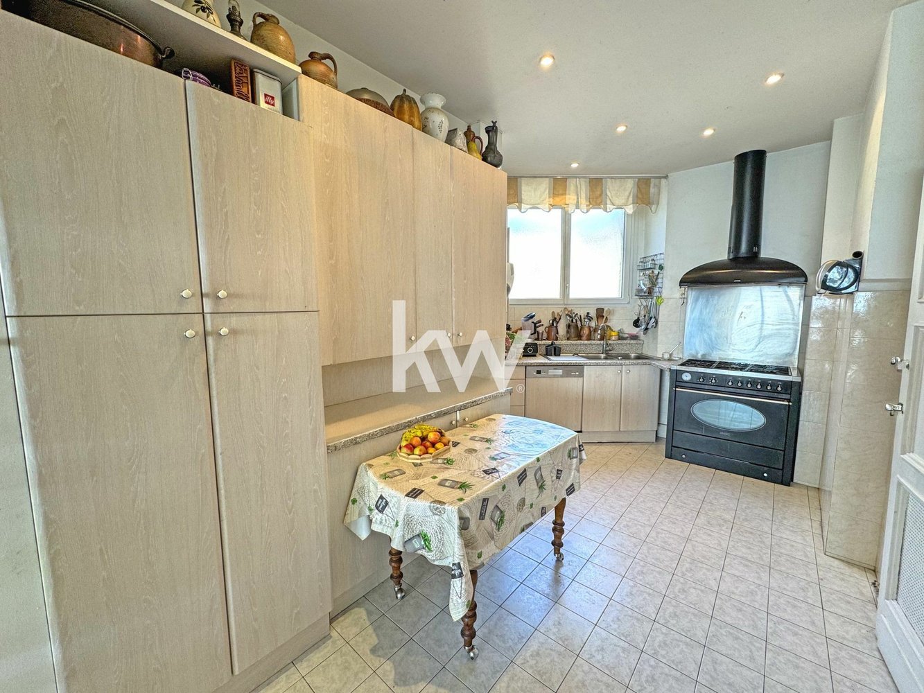 Property photo in Carre d'Or