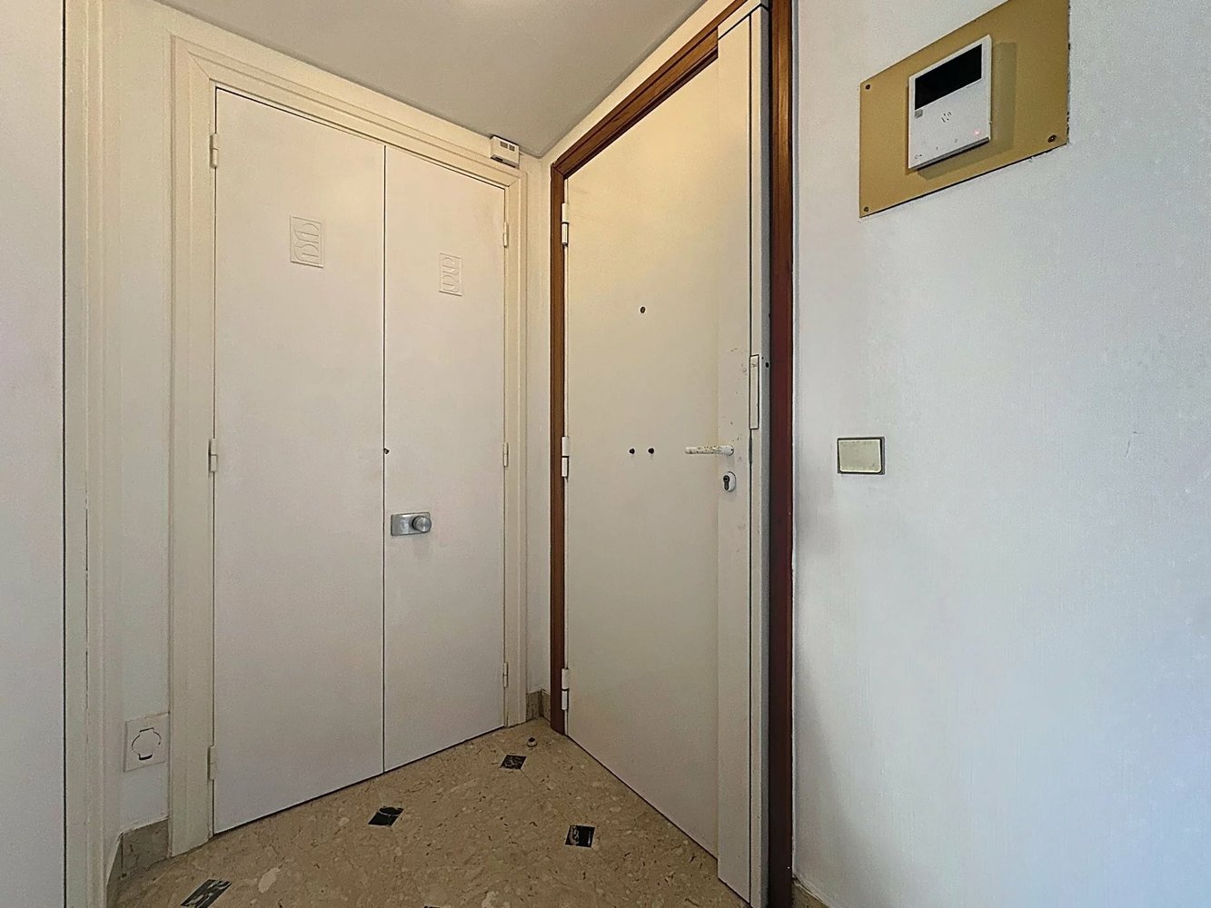 Property photo in Carre d'Or