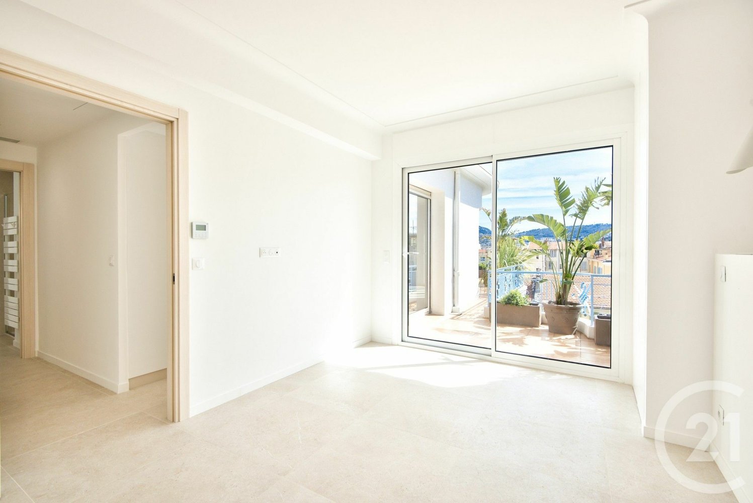 Property photo in Carre d'Or