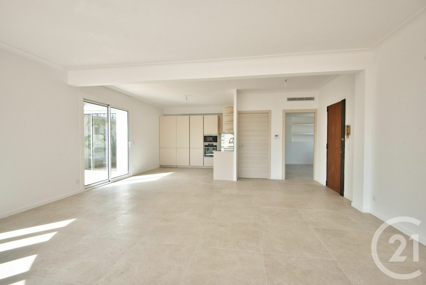 Property photo in Carre d'Or