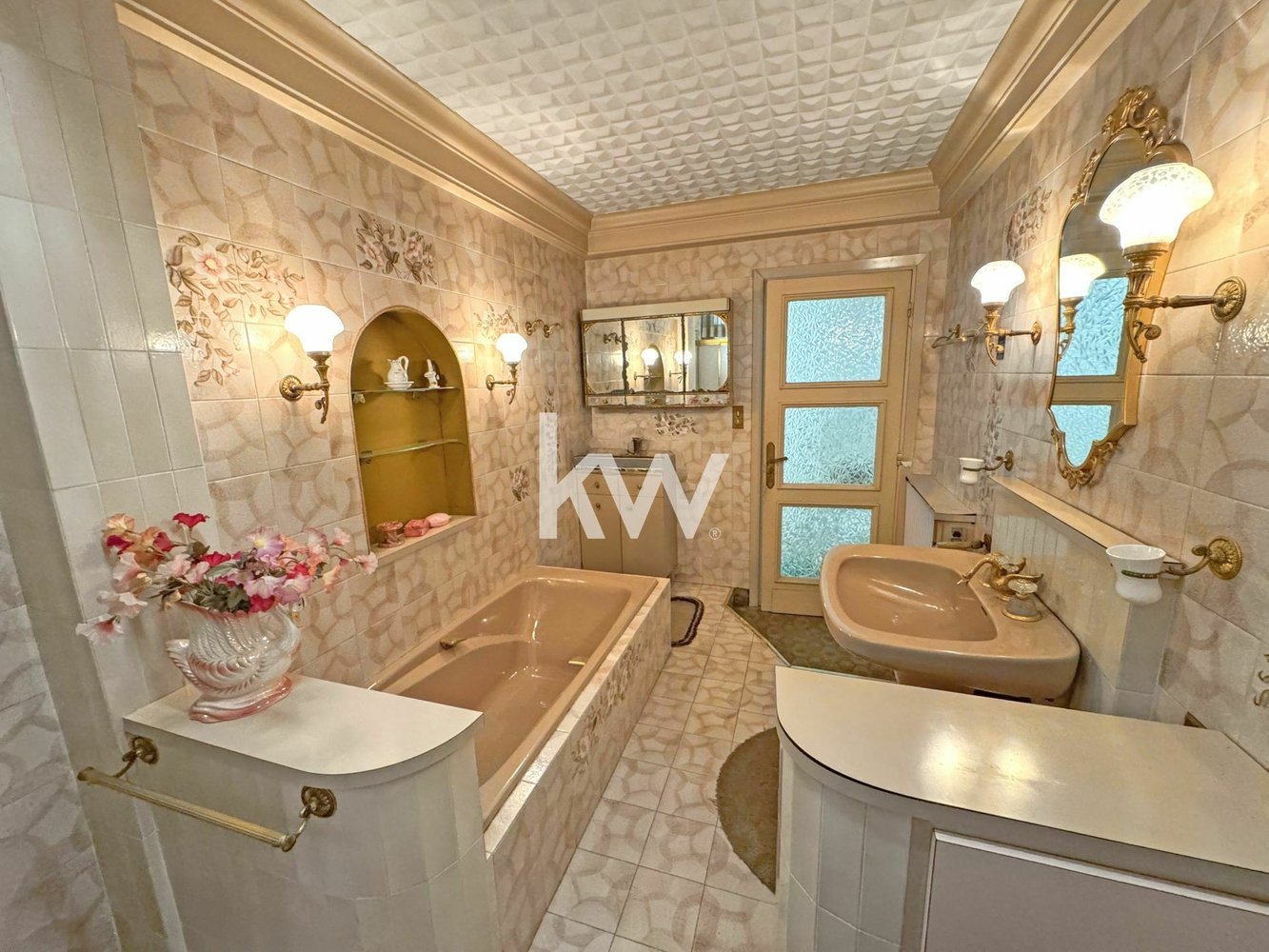 Property photo in Carre d'Or