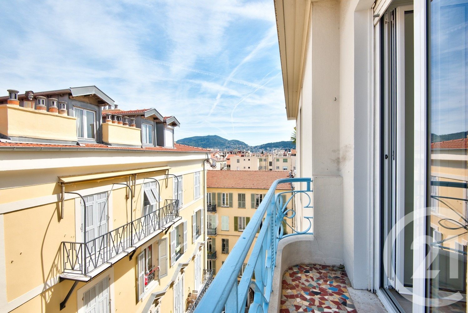 Property photo in Carre d'Or