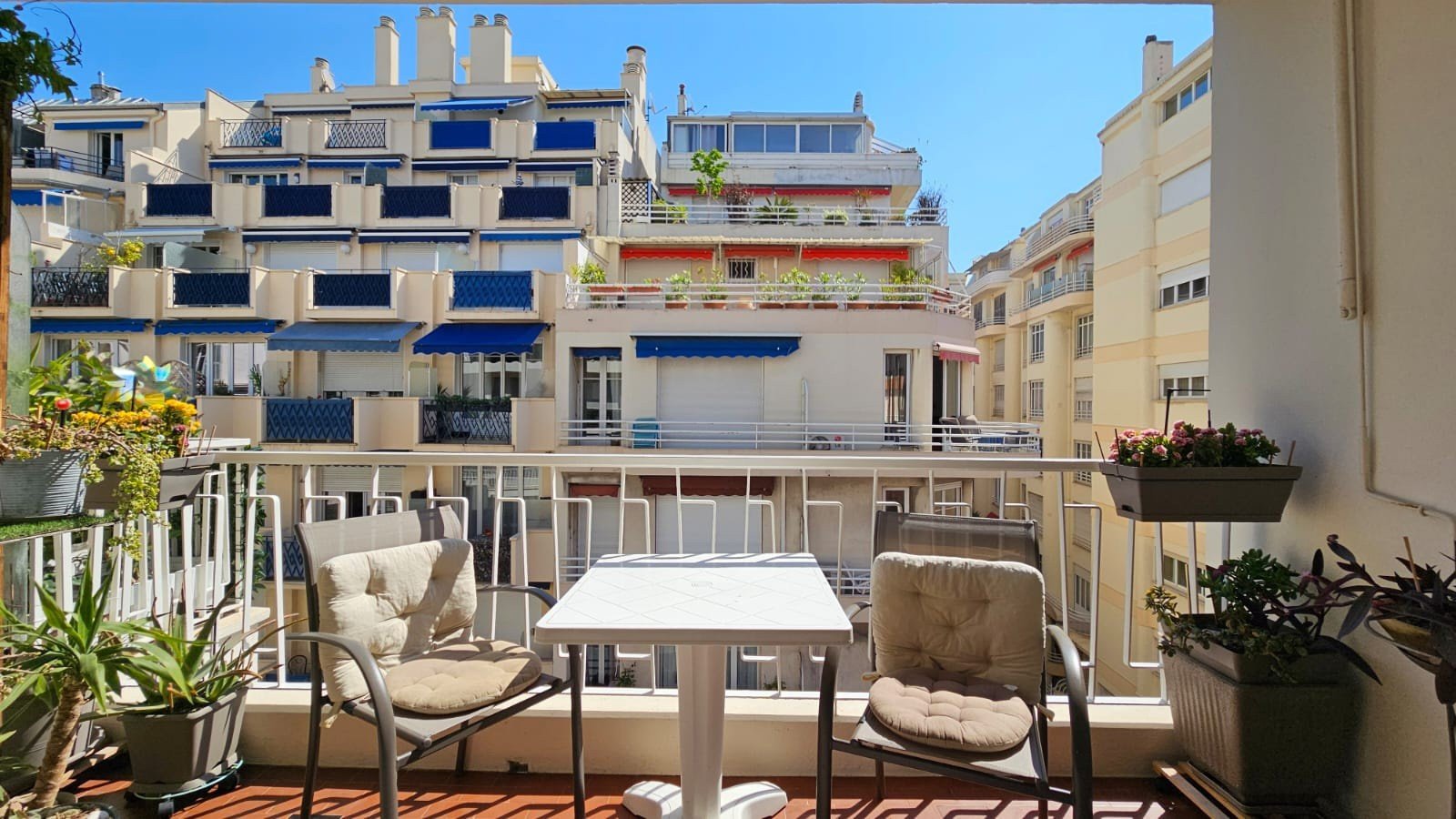 Property photo in Carre d'Or