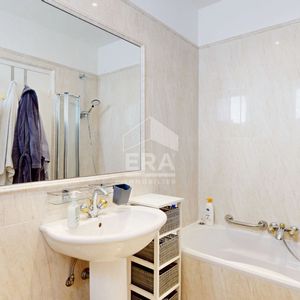 Property in Musicians Quarter