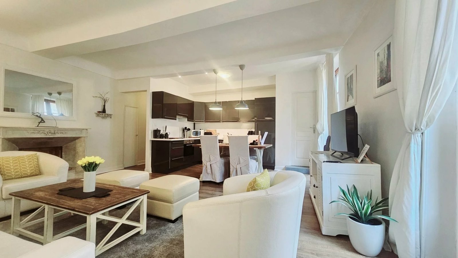 Property photo in Old Town