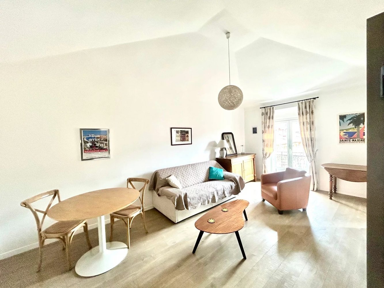 Property photo in Port