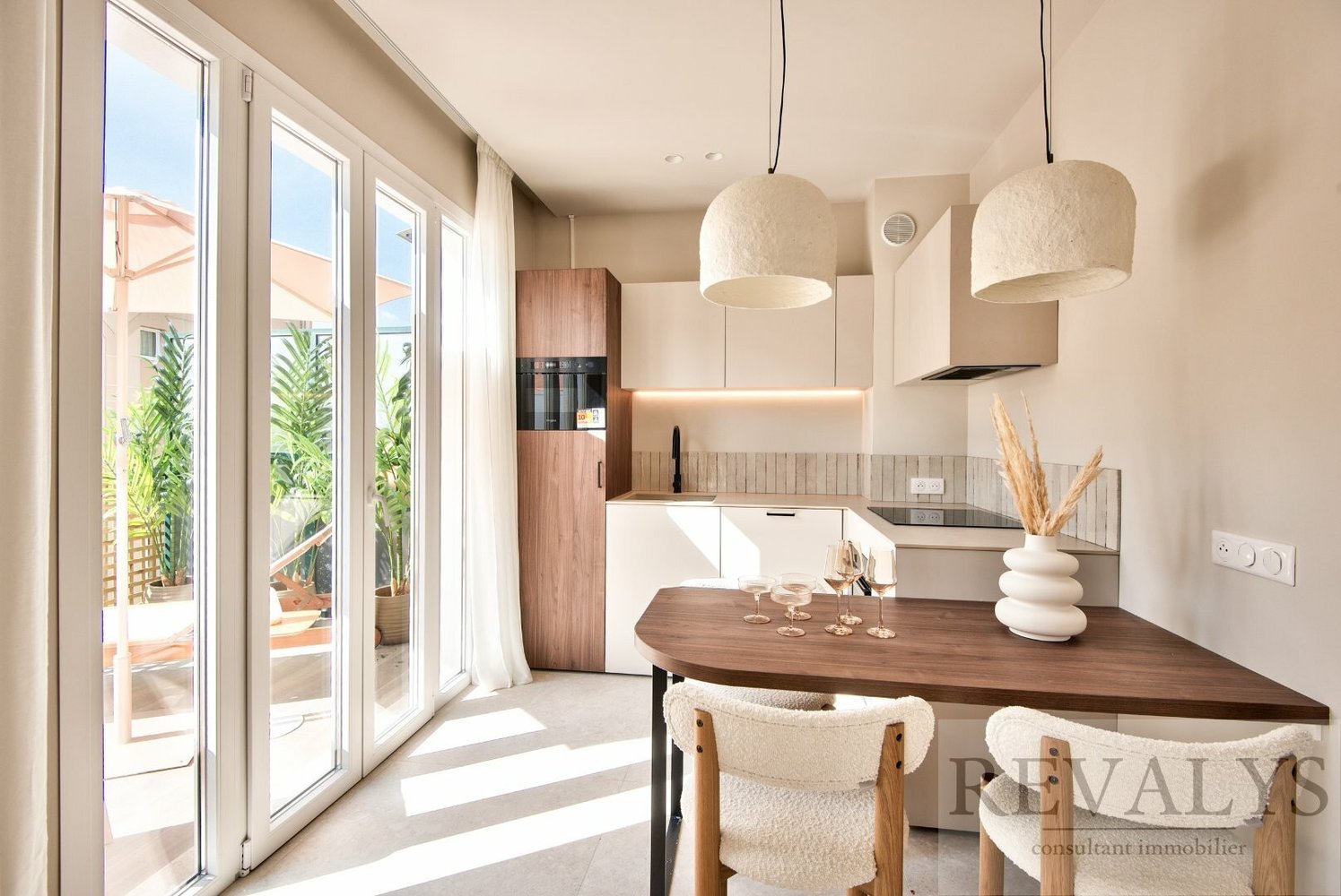 Property photo in Port