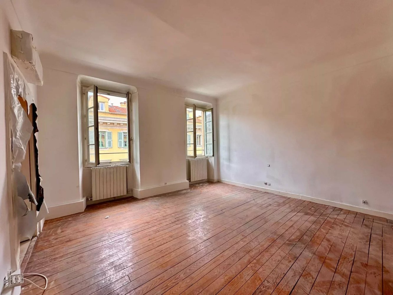 Property photo in Port