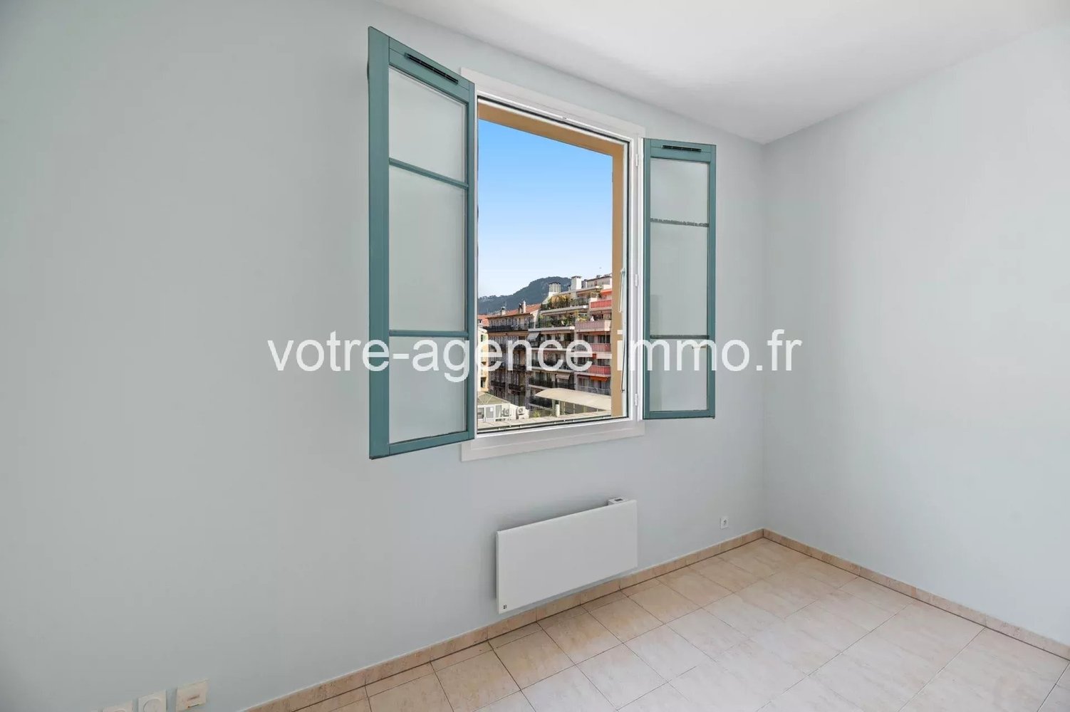Property photo in Port