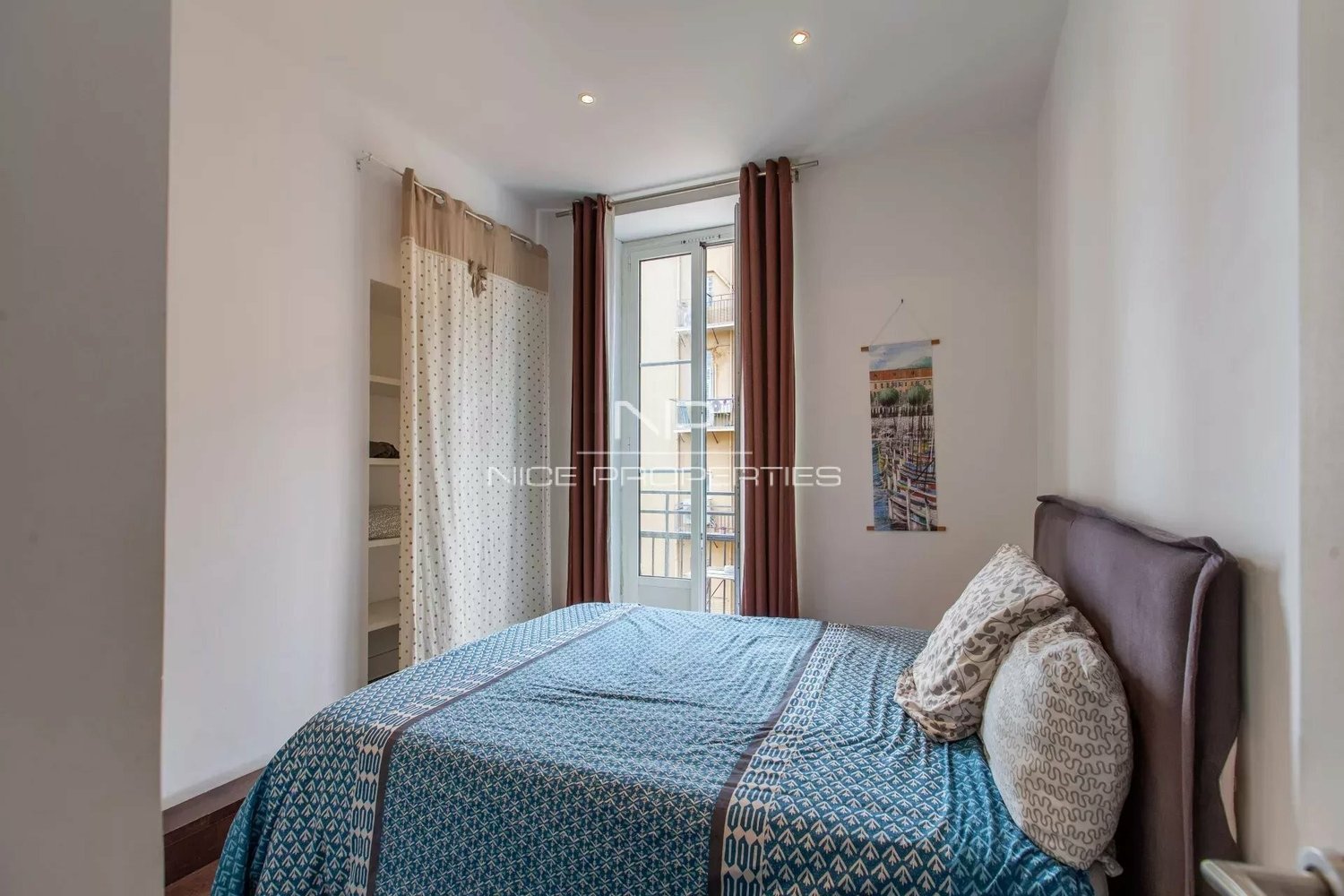 Property photo in Carre d'Argent