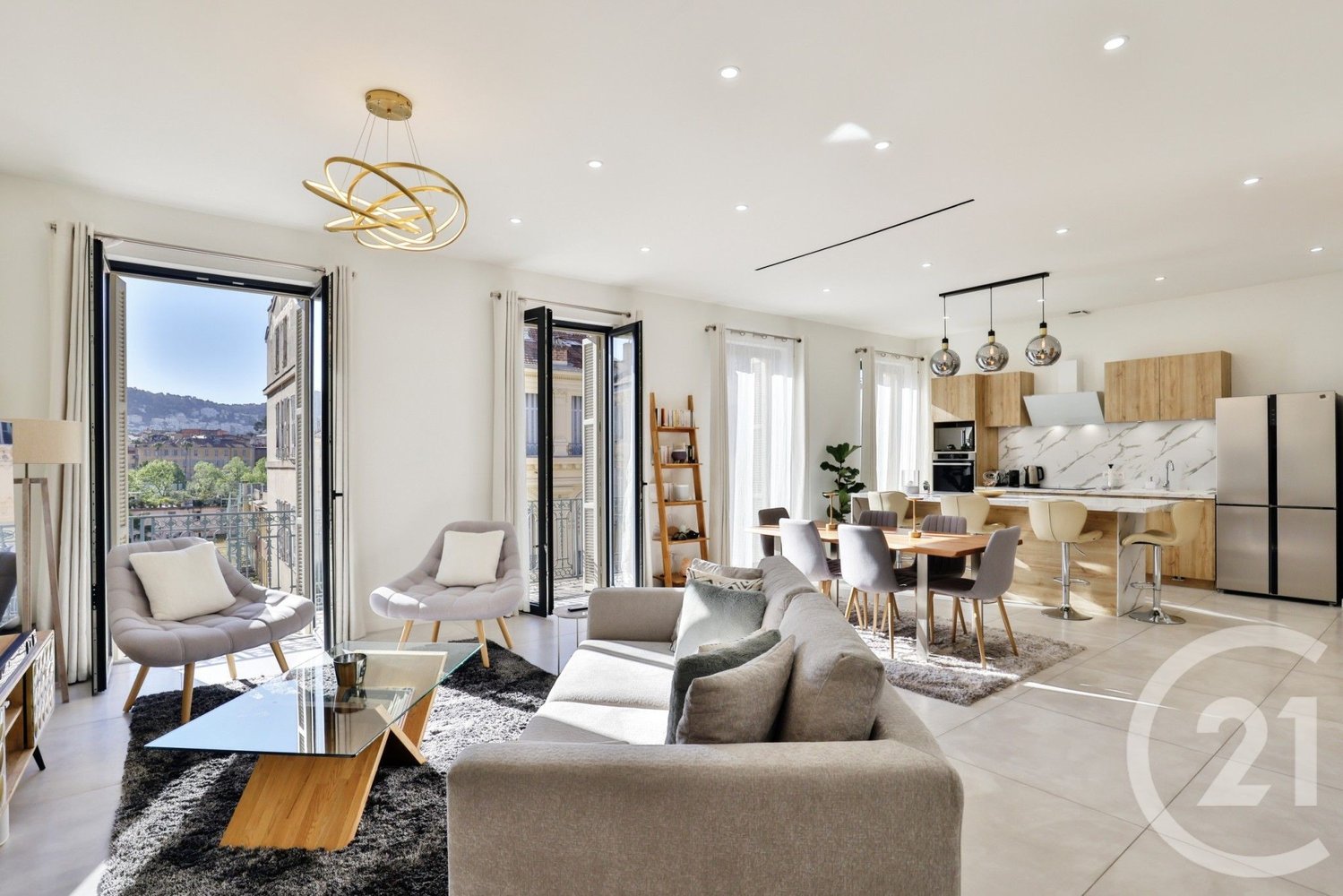 Property photo in Carre d'Argent