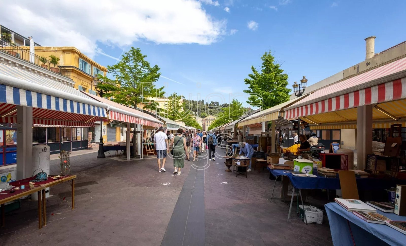 Property photo in Carre d'Argent