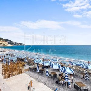 Property in Carre d'Argent