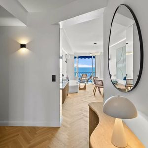 Property in Carre d'Argent