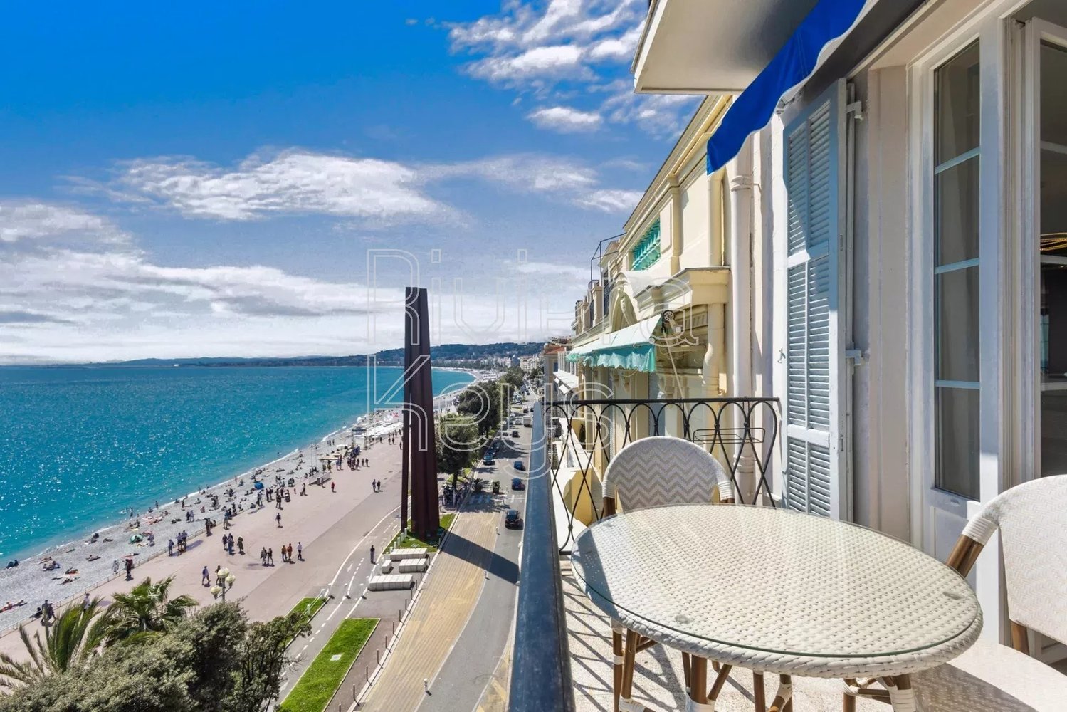 Property photo in Carre d'Argent