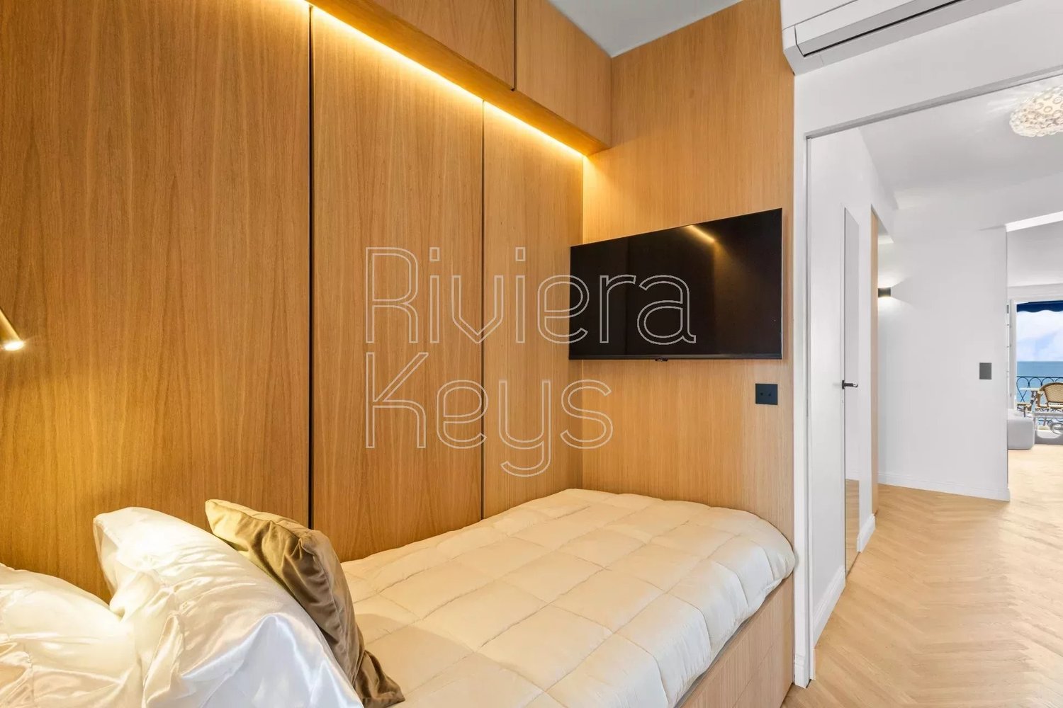 Property photo in Carre d'Argent