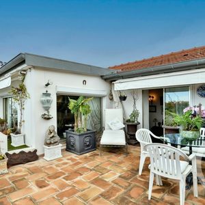 Property in Carre d'Argent