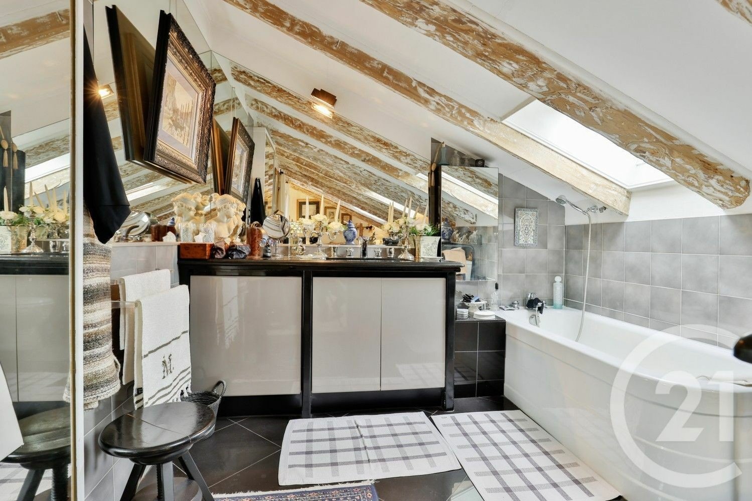 Property photo in Carre d'Argent