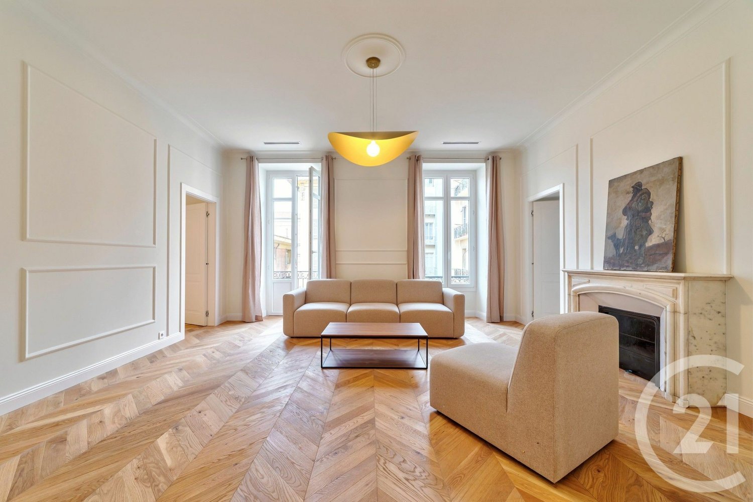 Property photo in Carre d'Argent