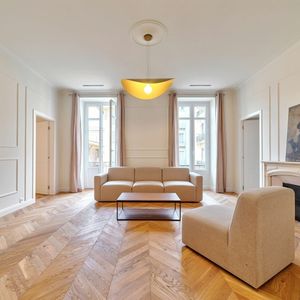 Property in Carre d'Argent