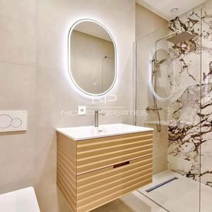 Property in Carre d'Argent