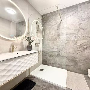 Property in Carre d'Argent