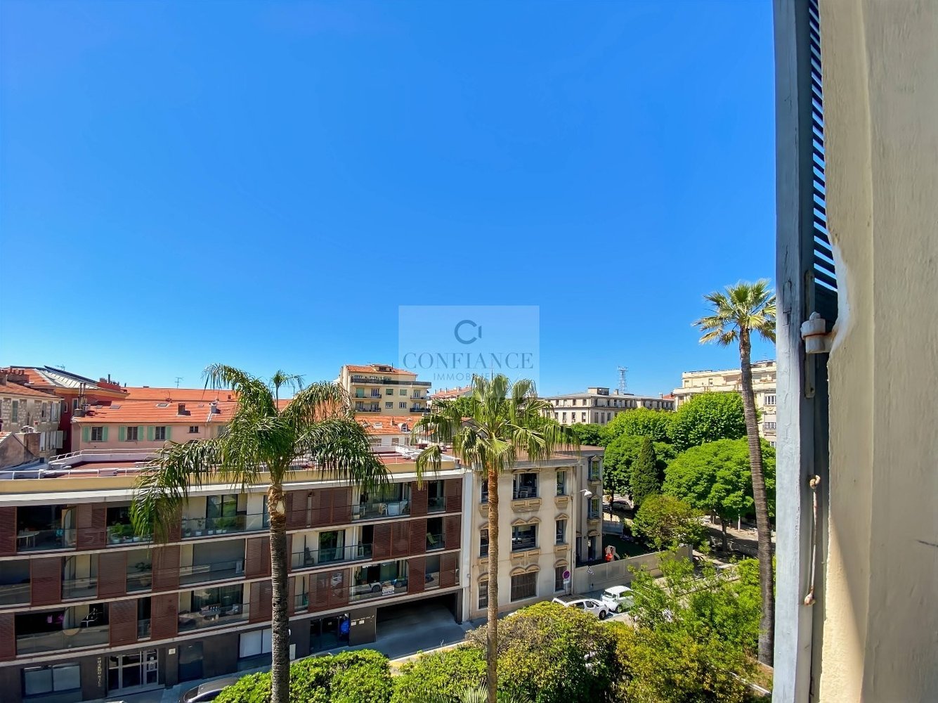 Property photo in Carre d'Argent