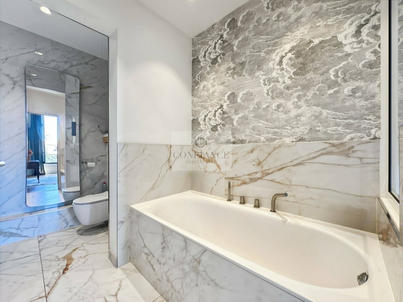 Property photo in Carre d'Argent