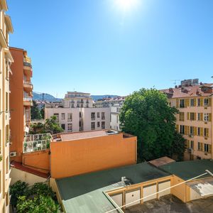 Property in Carre d'Argent