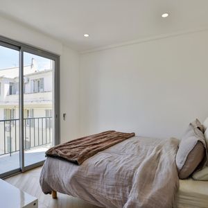 Property in Carre d'Argent