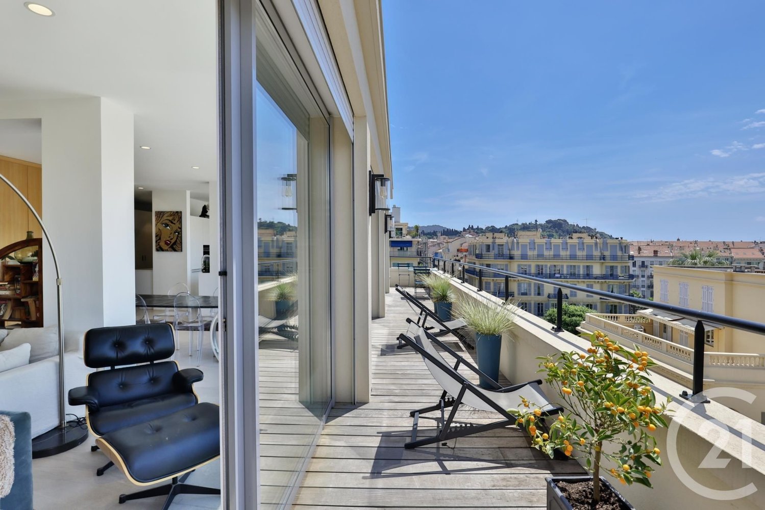 Property photo in Carre d'Argent