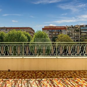 Property in Carre d'Argent