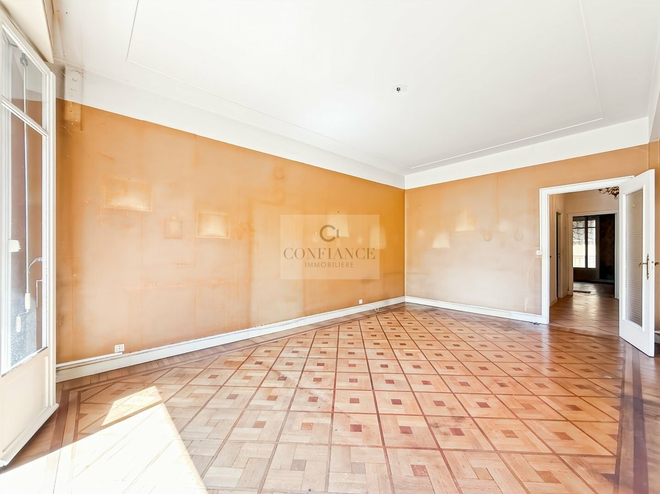 Property photo in Carre d'Argent