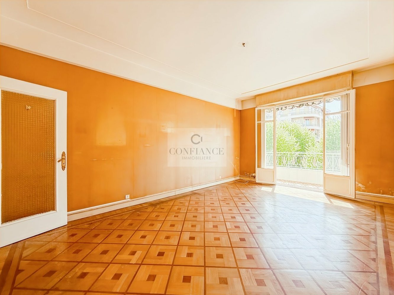 Property photo in Carre d'Argent