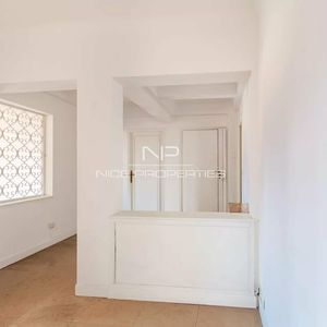 Property in Carre d'Argent