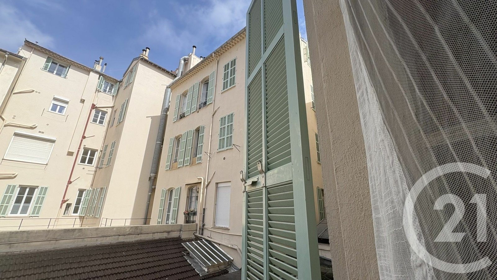 Property photo in Carre d'Argent