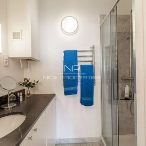 Property in Carre d'Argent