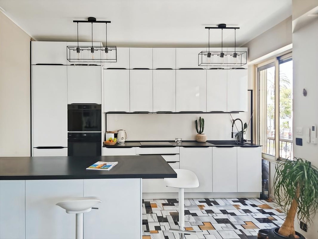 Property photo in Carre d'Or