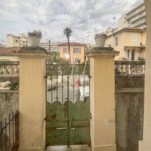 Property in Carre d'Or