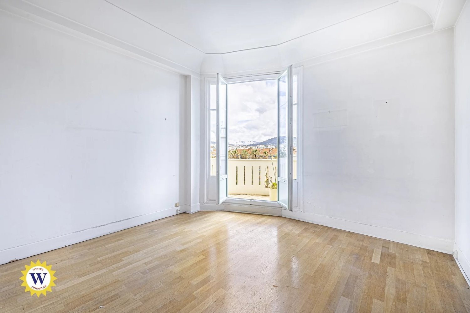 Property photo in Carre d'Or