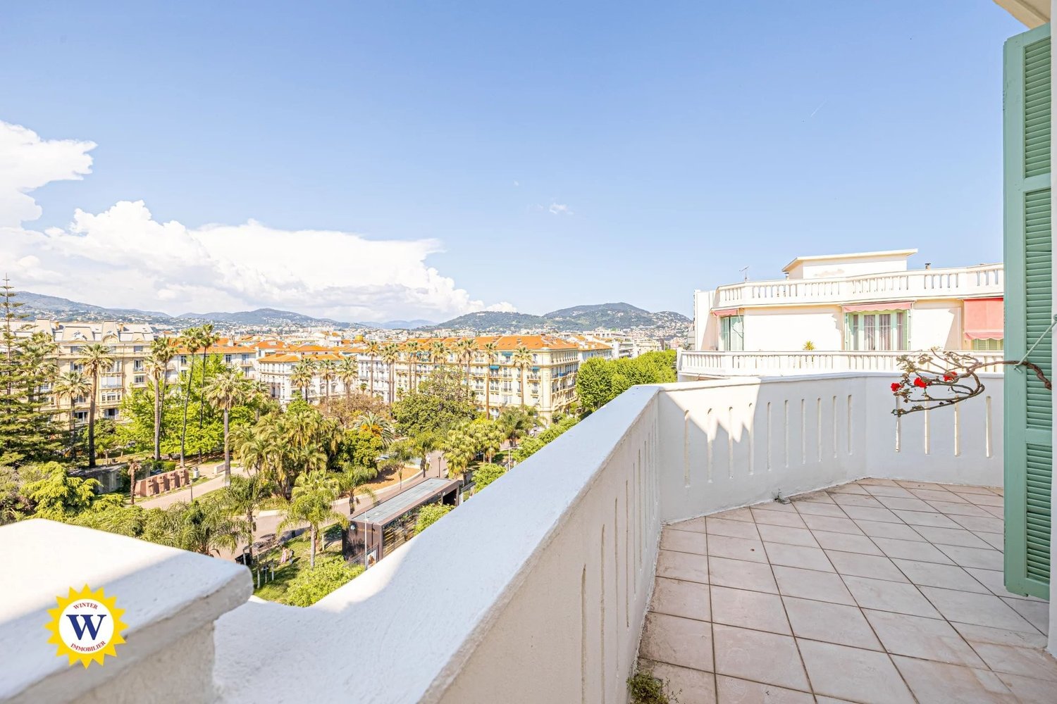 Property photo in Carre d'Or