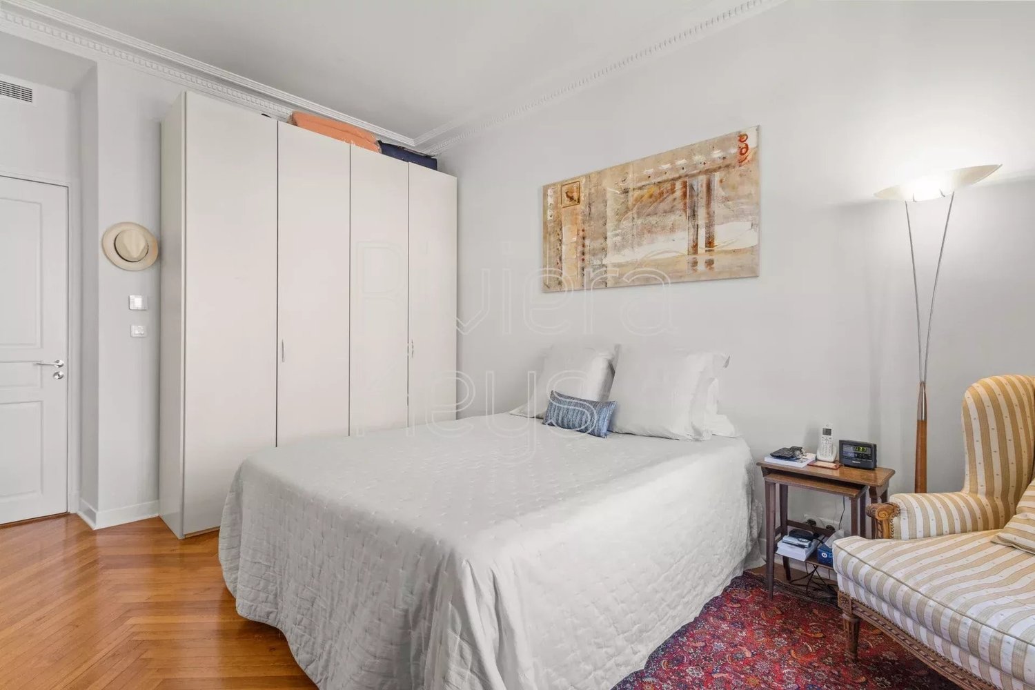 Property photo in Carre d'Or