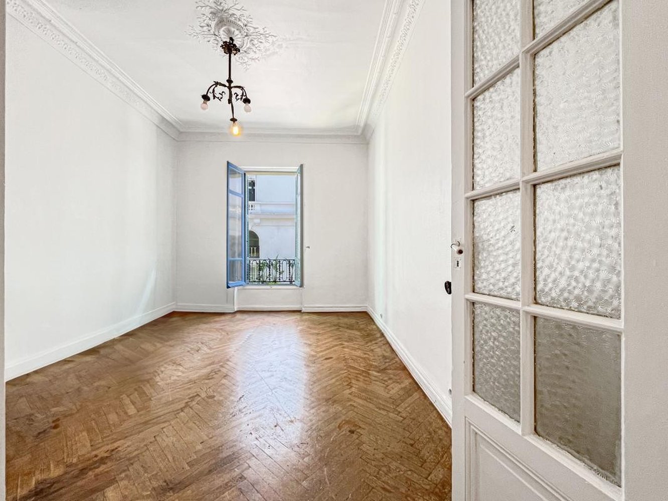 Property photo in Carre d'Or